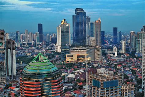 is indonesia building a new capital city